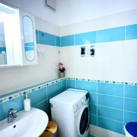 Apartamento Flowers Apartman