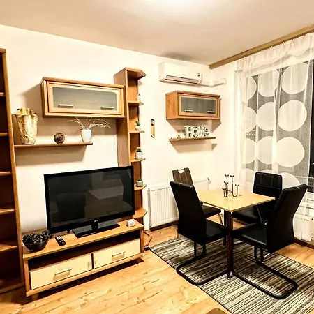 Flowers Apartman