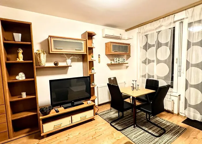Flowers Apartman